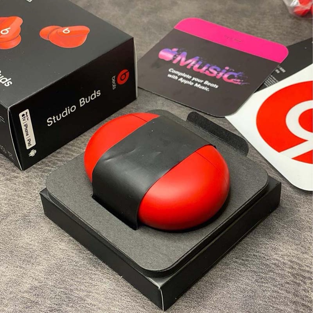 Beats Studio Busd In-Ear Noise Cancelling Headphones Red - Picture 7 of 9